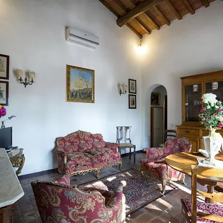 Sleeps 10 Pool Wifi Villa